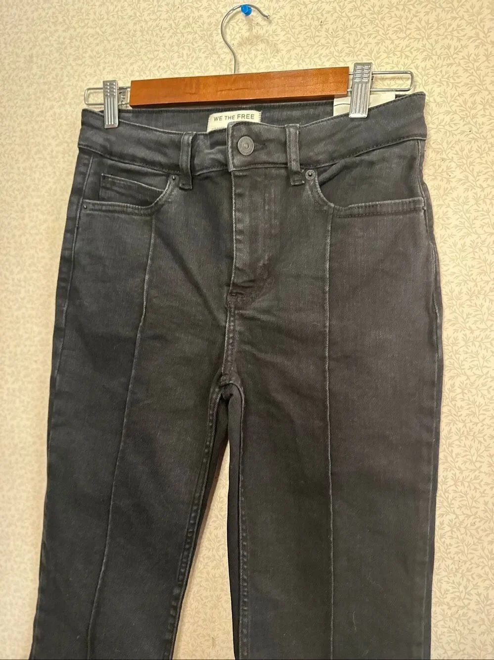 NWT Free People capri jeans